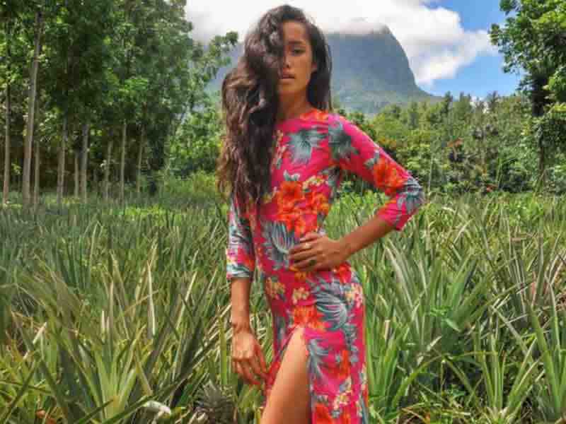 Une robe des îles à la boutique Mahana Bora Bora