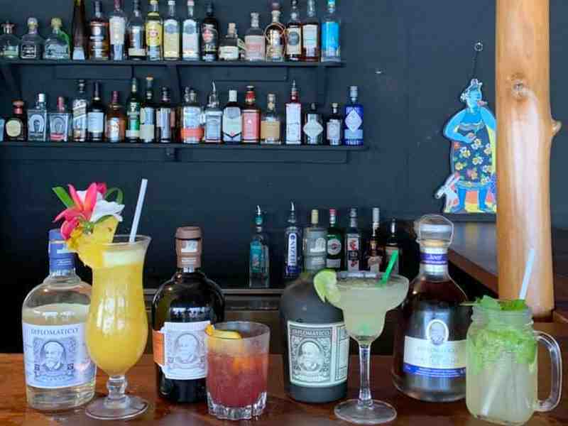 Les cocktails du bar Saint James Bora Bora